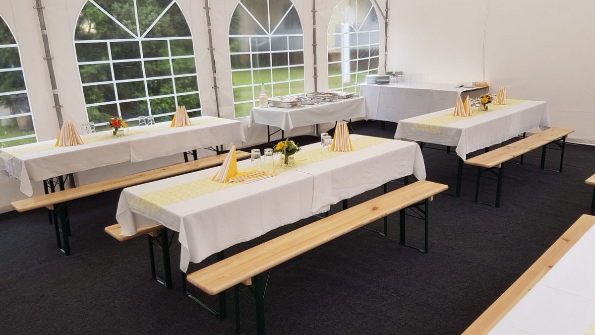 Bierzeltgarnitur